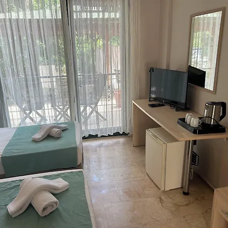Otel Avlu Kemer
