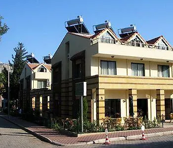 Avlu Kemer
