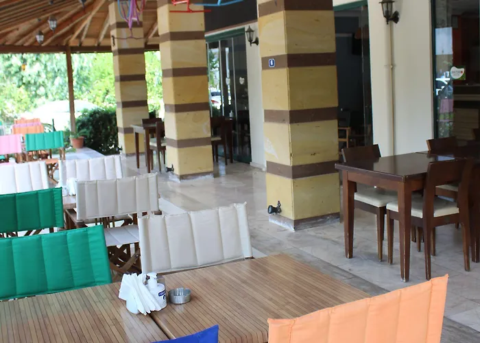 Hotel Avlu 3*