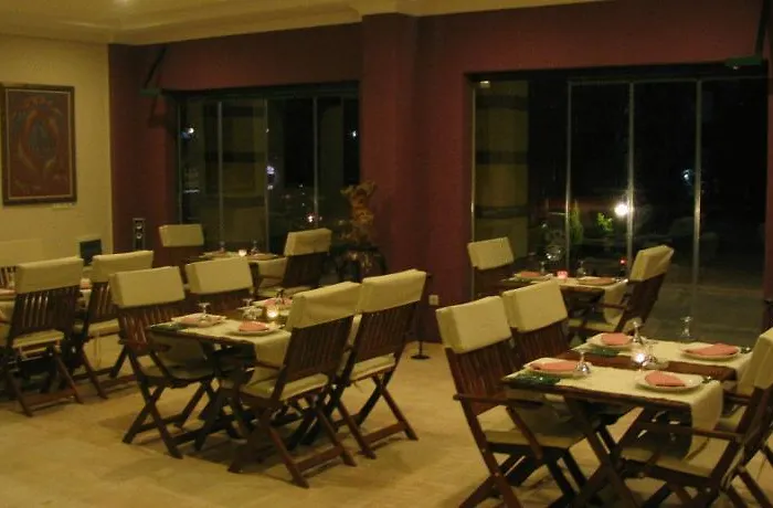 Hotel Avlu 3*